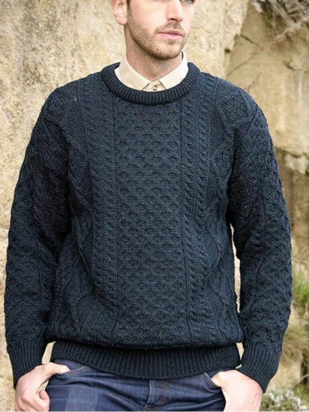 Aran Irish black tweed merino wool sweater large